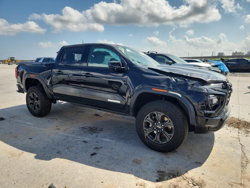 2025 GMC CANYON ELEVATION 4