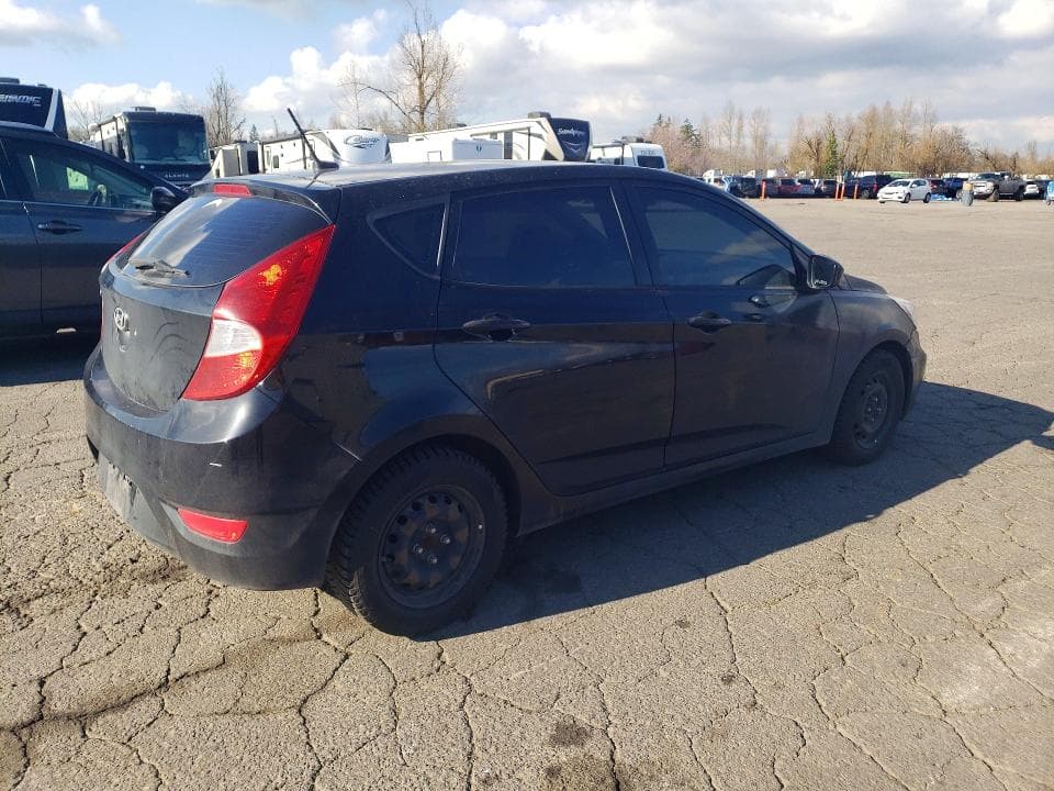 2017 HYUNDAI ACCENT SE SE 4