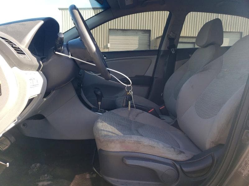 2017 HYUNDAI ACCENT SE SE 8