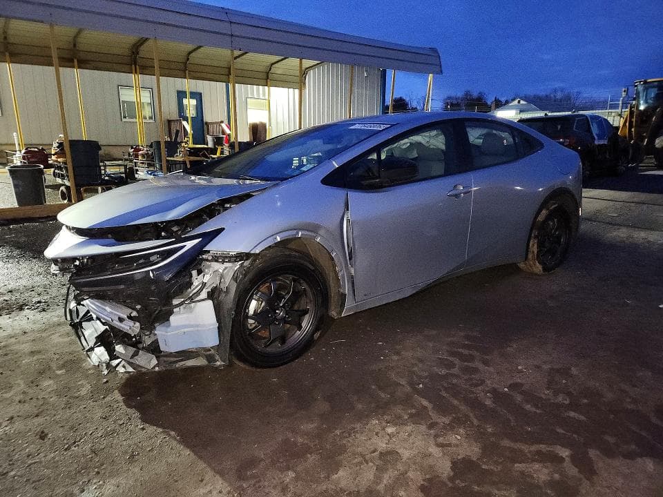 2025 TOYOTA PRIUS LE - 1
