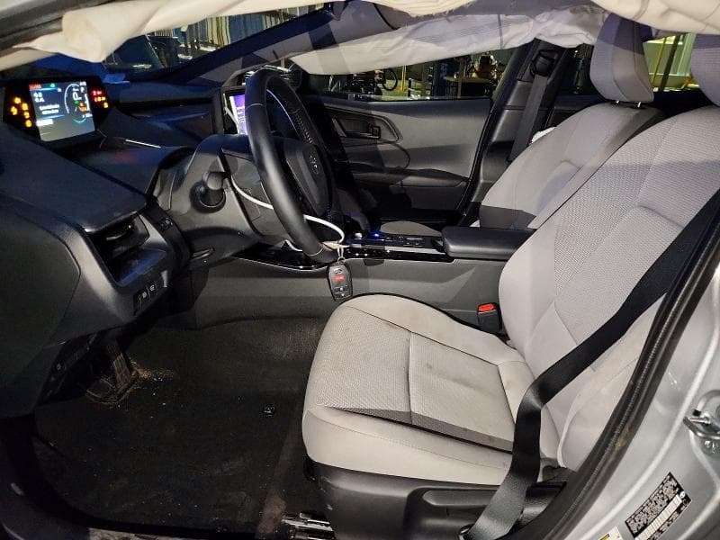 2025 TOYOTA PRIUS LE 7