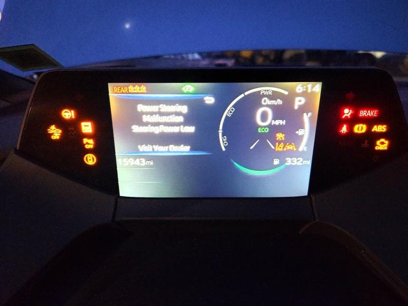2025 TOYOTA PRIUS LE 9