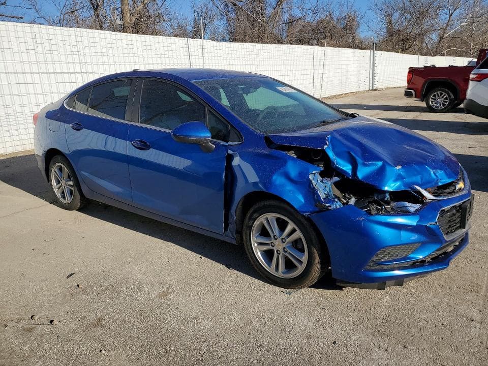 2016 CHEVROLET CRUZE LT 4