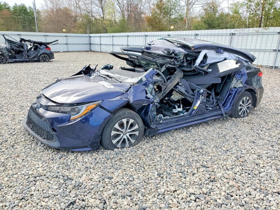 2021 TOYOTA COROLLA LE - 1