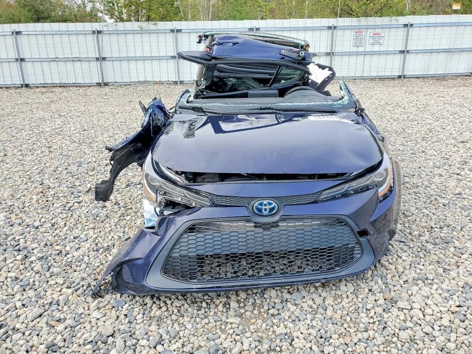 2021 TOYOTA COROLLA LE 5