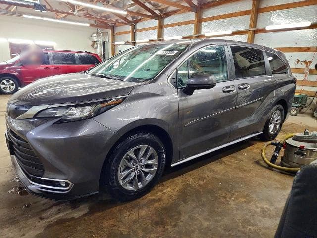 2023 TOYOTA SIENNA XLE 8-PASSENGER XLE 8-PASSENGER - 1