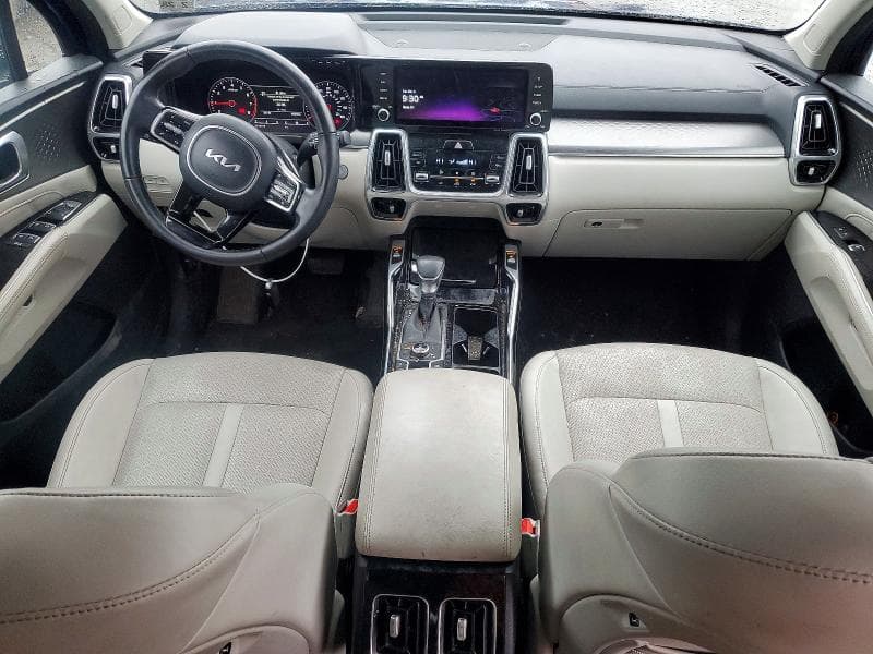2022 KIA SORENTO SX 8