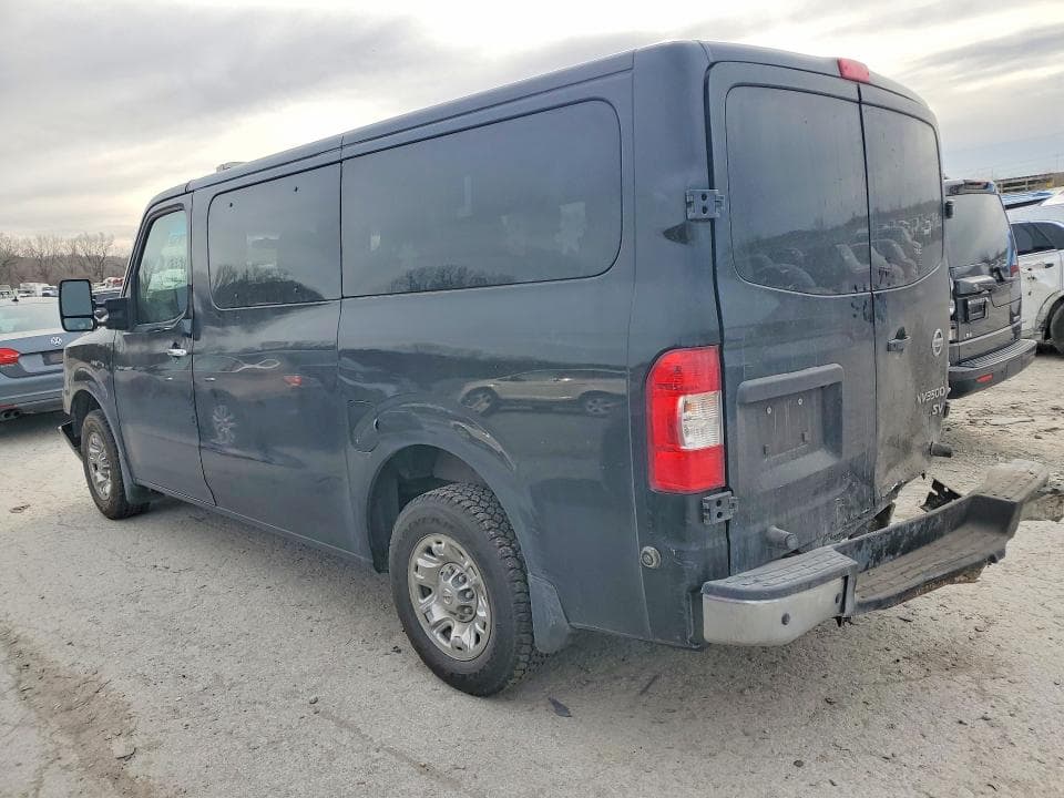 2017 NISSAN NV 3500 HD SV 2