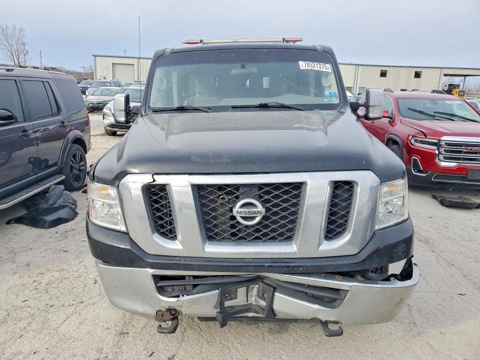 2017 NISSAN NV 3500 HD SV 5