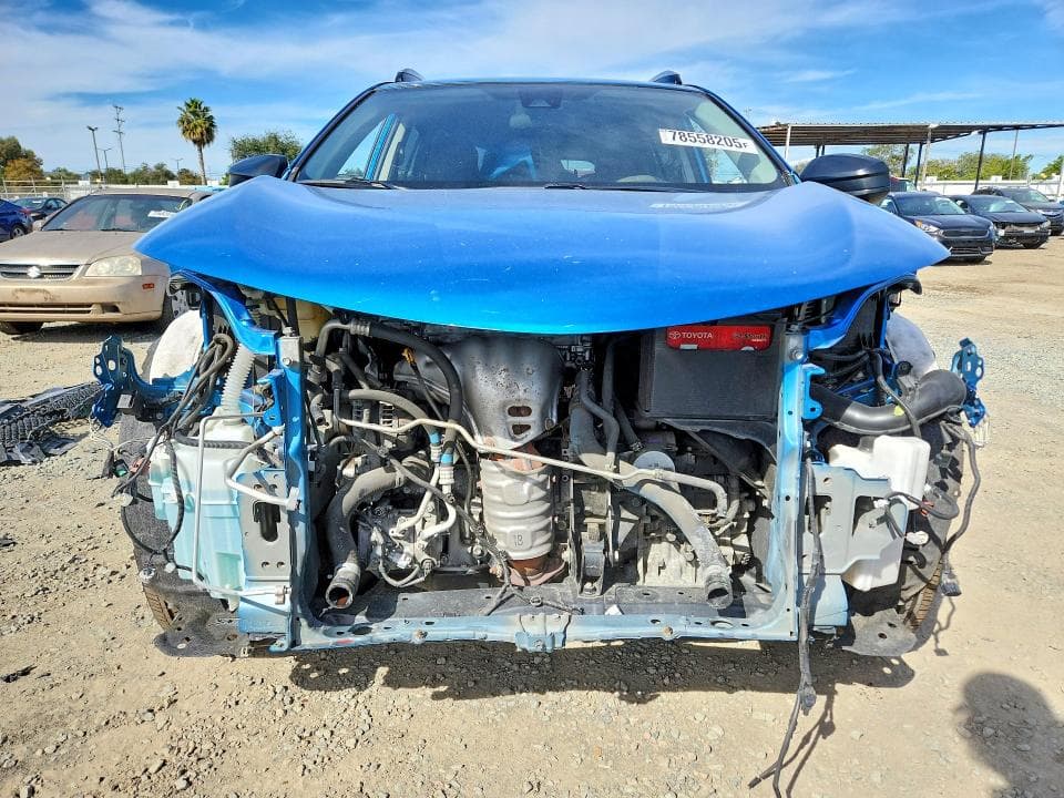 2018 TOYOTA RAV4 LE 5
