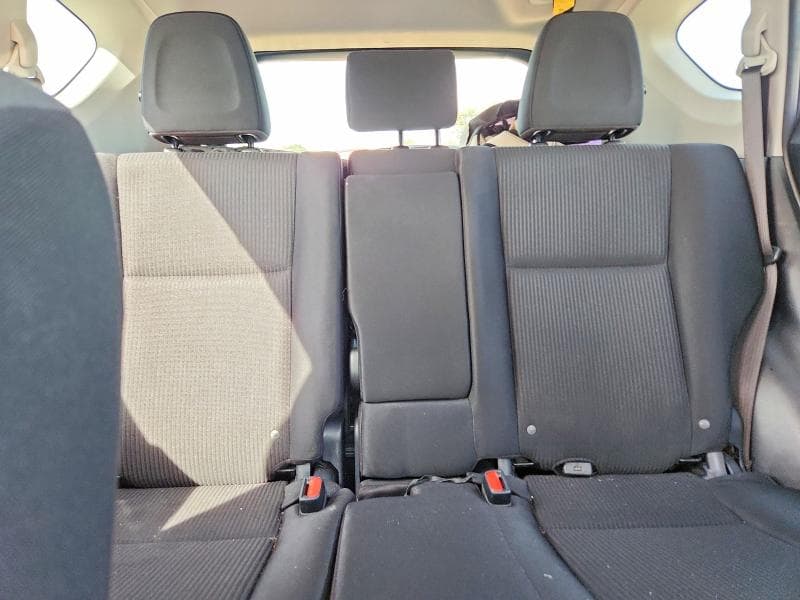 2018 TOYOTA RAV4 LE 10