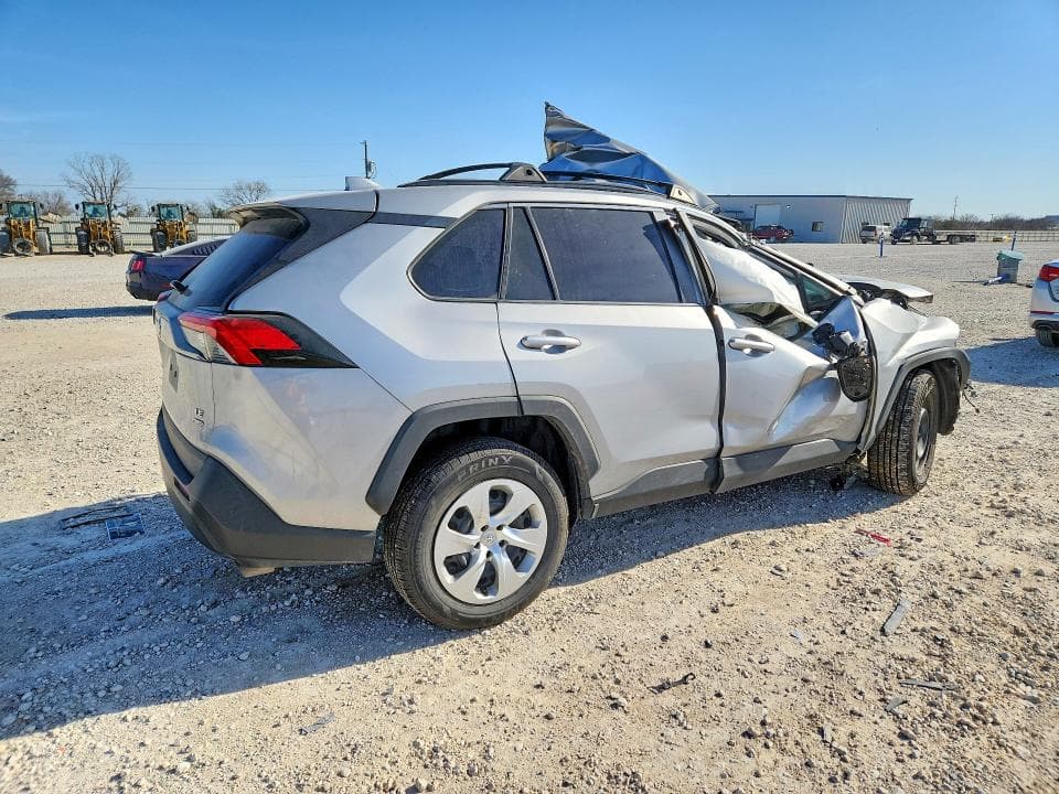 2021 TOYOTA RAV4 LE LE 3