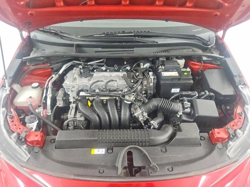 2021 TOYOTA COROLLA LE 11