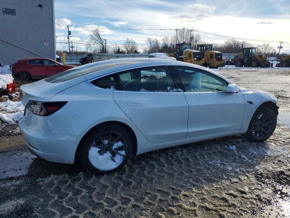 2020 TESLA MODEL 3 3