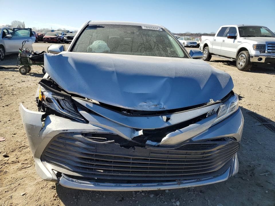 2018 TOYOTA CAMRY L L 5