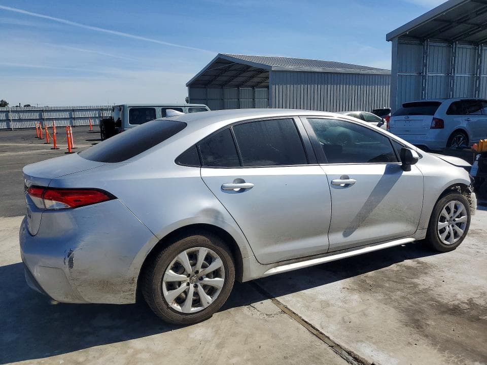 2022 TOYOTA COROLLA LE LE 3