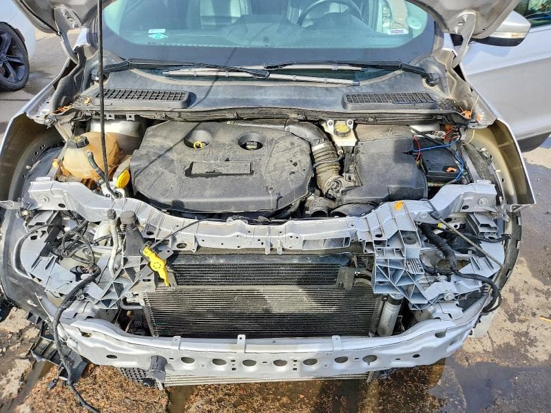2017 FORD ESCAPE TITANIUM 12