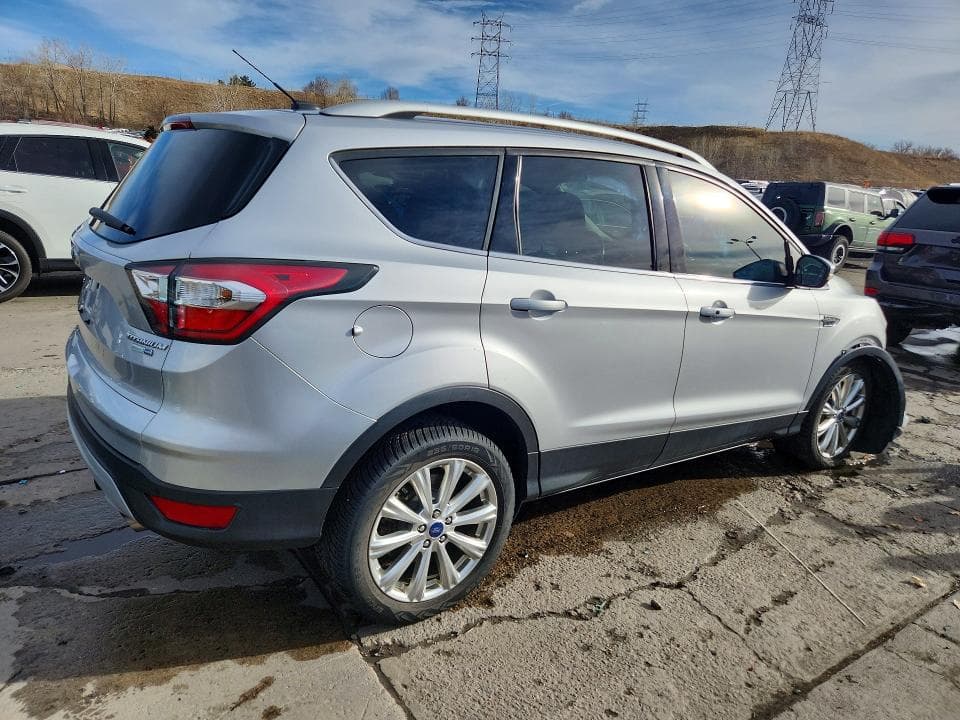 2017 FORD ESCAPE TITANIUM 3
