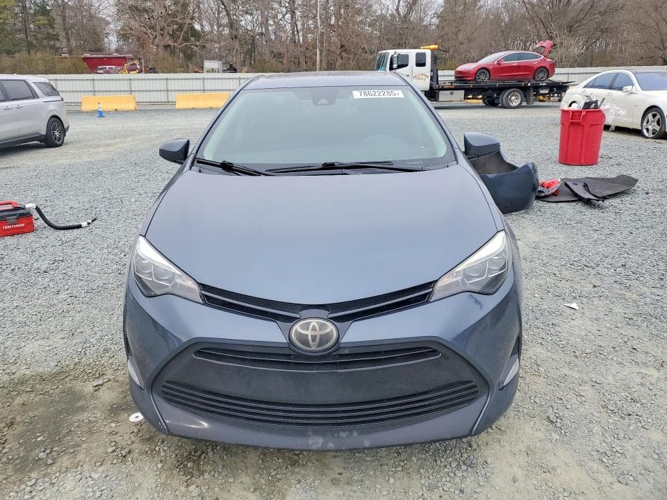 2017 TOYOTA COROLLA XLE XLE 5