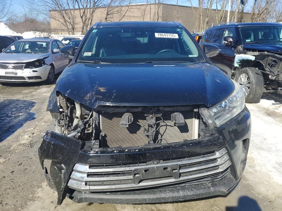 2018 TOYOTA HIGHLANDER LIMITED PLATINUM 5
