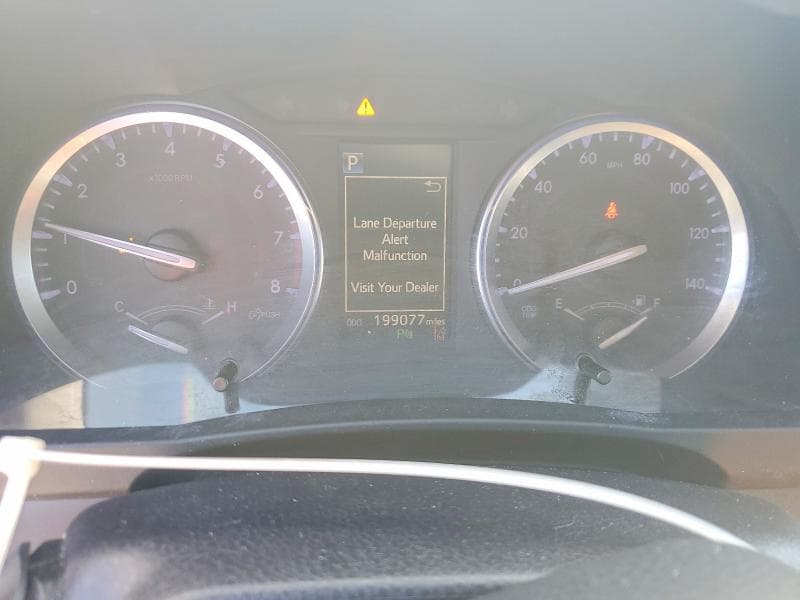 2018 TOYOTA HIGHLANDER LIMITED PLATINUM 9