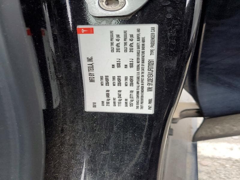 2018 TESLA MODEL 3 12