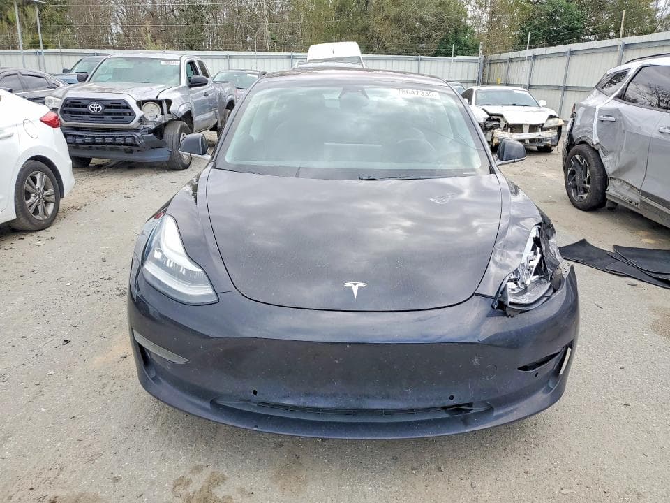 2018 TESLA MODEL 3 5