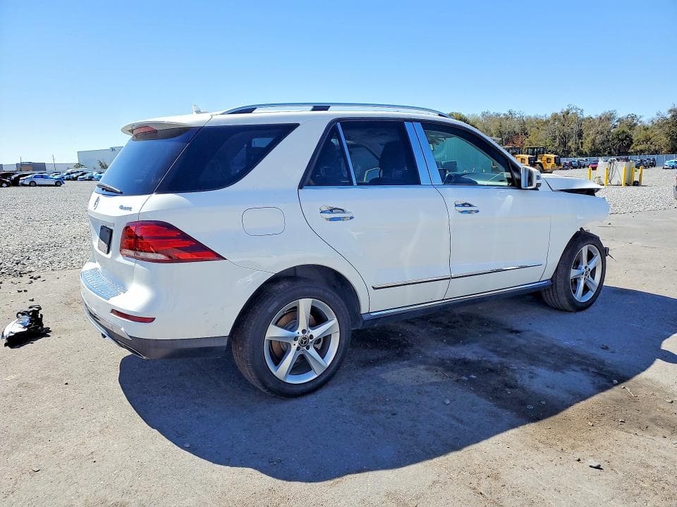2017 MERCEDES-BENZ GLE 350 4MATIC 3