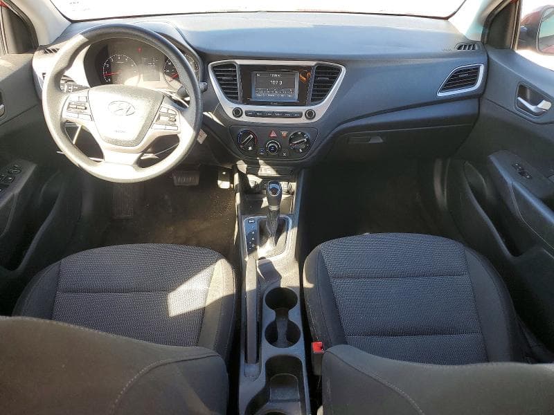 2021 HYUNDAI ACCENT SE 8