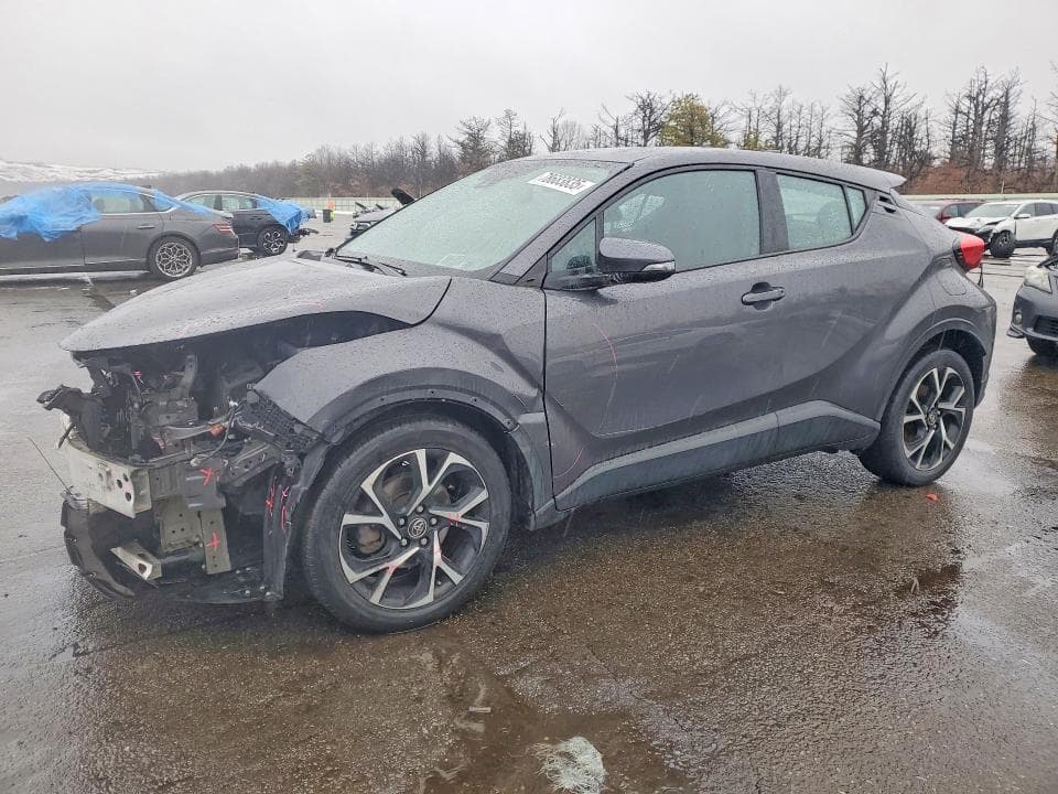 2019 TOYOTA C-HR XLE XLE - 1