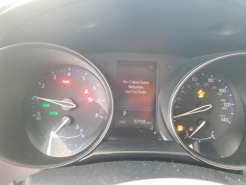 2019 TOYOTA C-HR XLE XLE 9