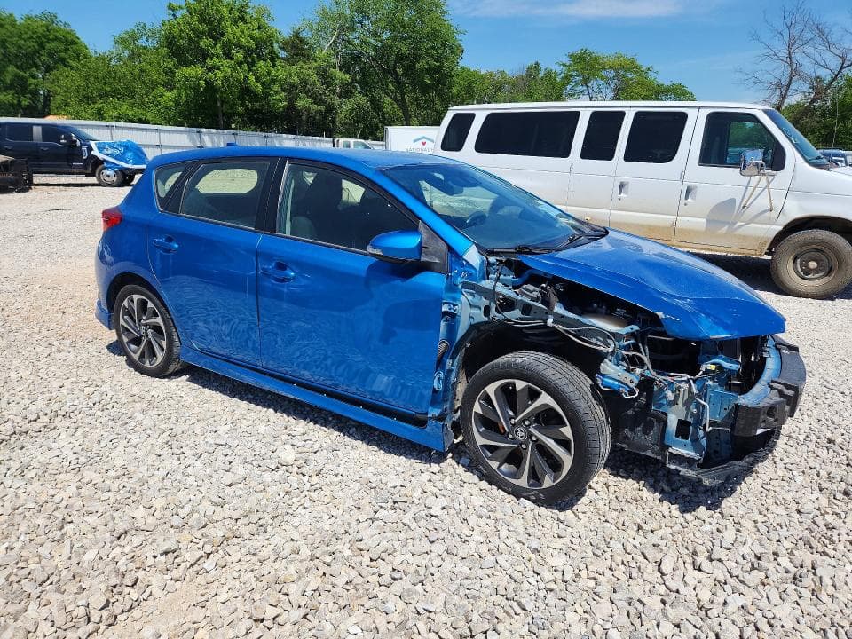 2018 TOYOTA COROLLA IM 4