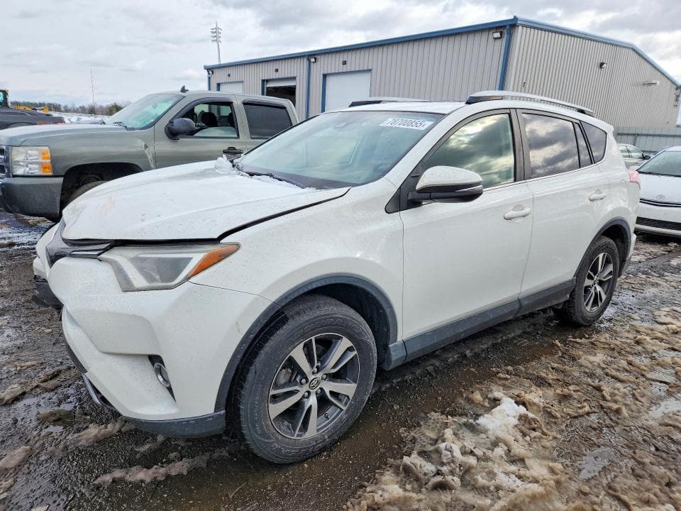 2016 TOYOTA RAV4 XLE XLE - 1