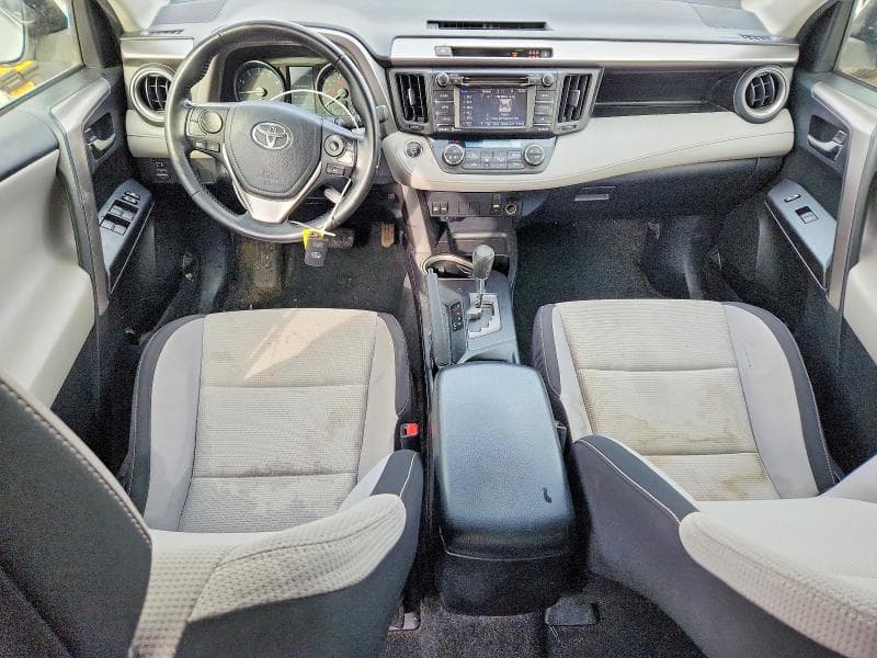 2016 TOYOTA RAV4 XLE XLE 8