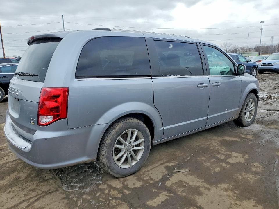 2019 DODGE CARAVAN 4