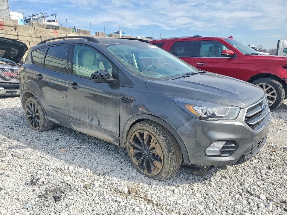 2018 FORD ESCAPE SEL 4