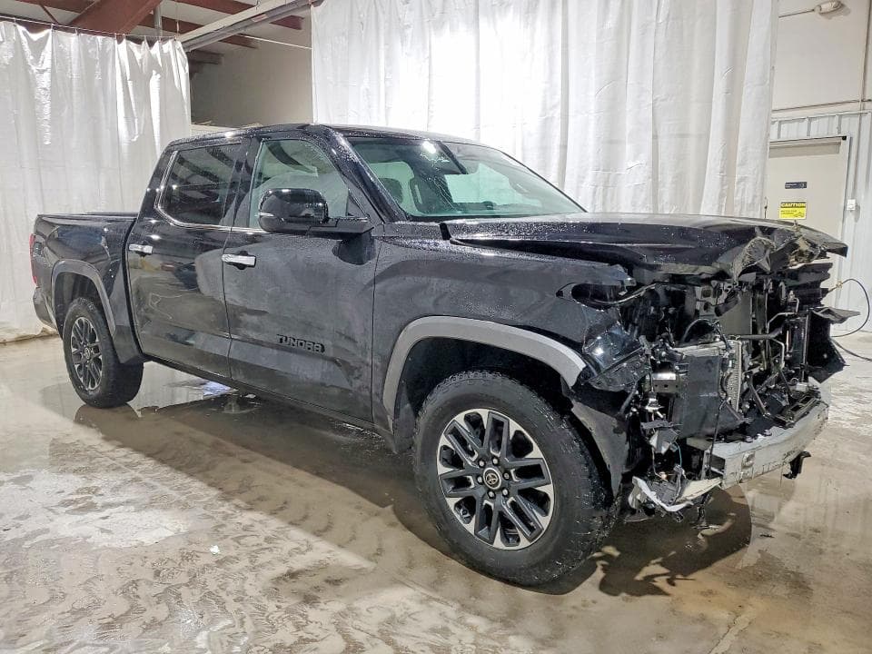 2024 TOYOTA TUNDRA CREWMAX LIMITED 4