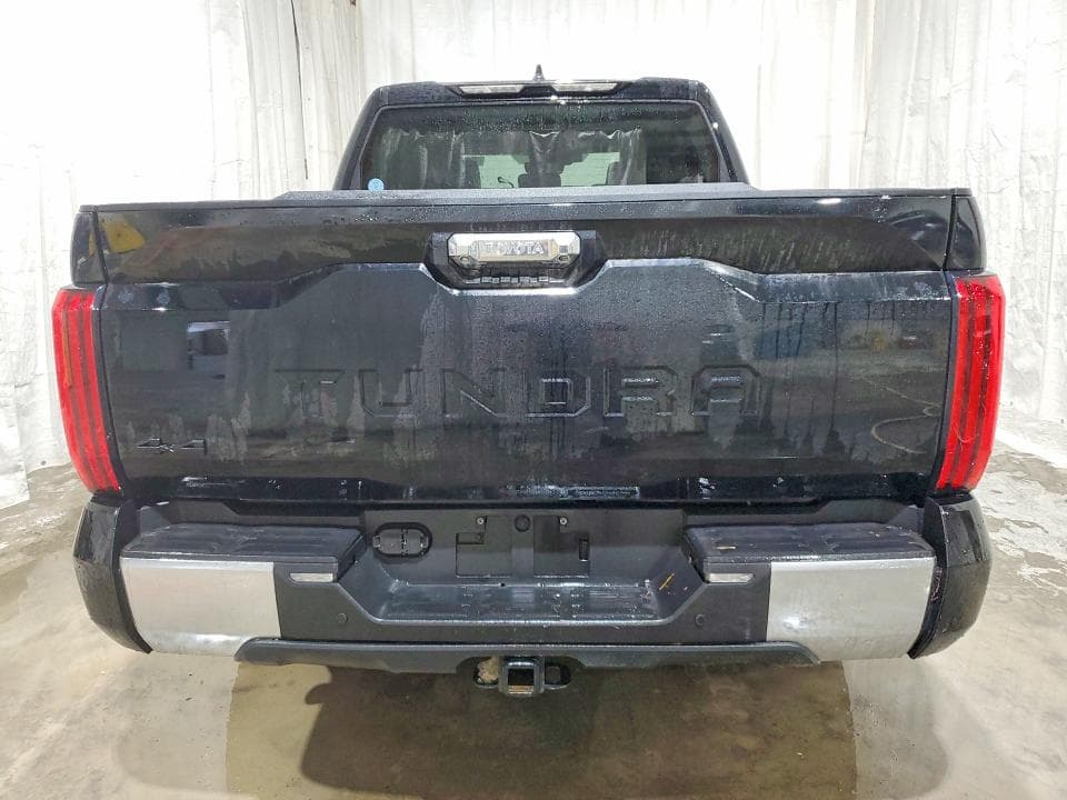 2024 TOYOTA TUNDRA CREWMAX LIMITED 6