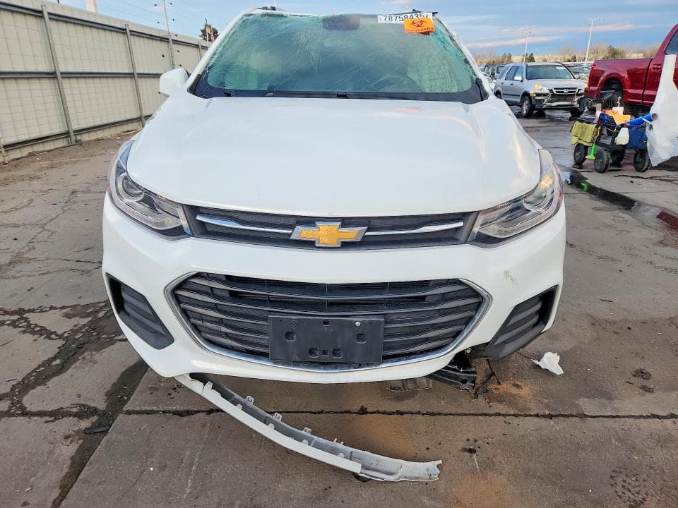 2019 CHEVROLET TRAX 1LT 5
