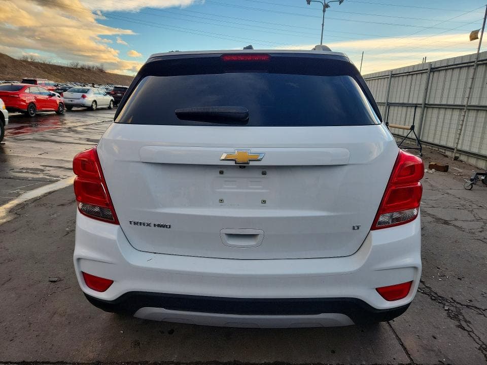 2019 CHEVROLET TRAX 1LT 6