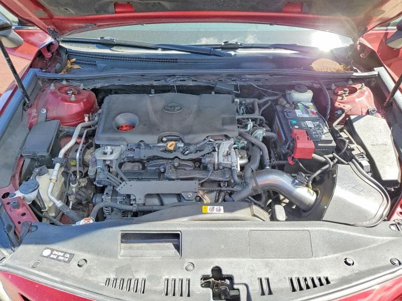 2018 TOYOTA CAMRY XSE 11