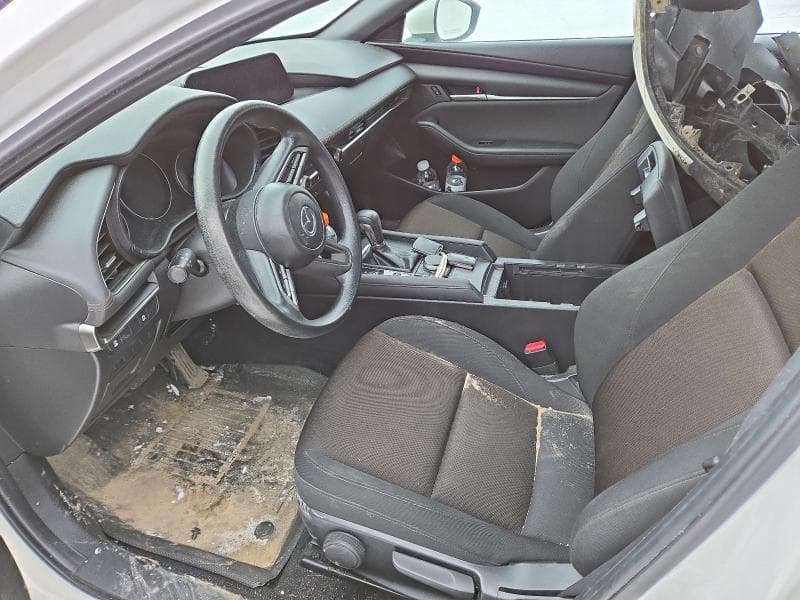 2021 MAZDA 3 SELECT 7