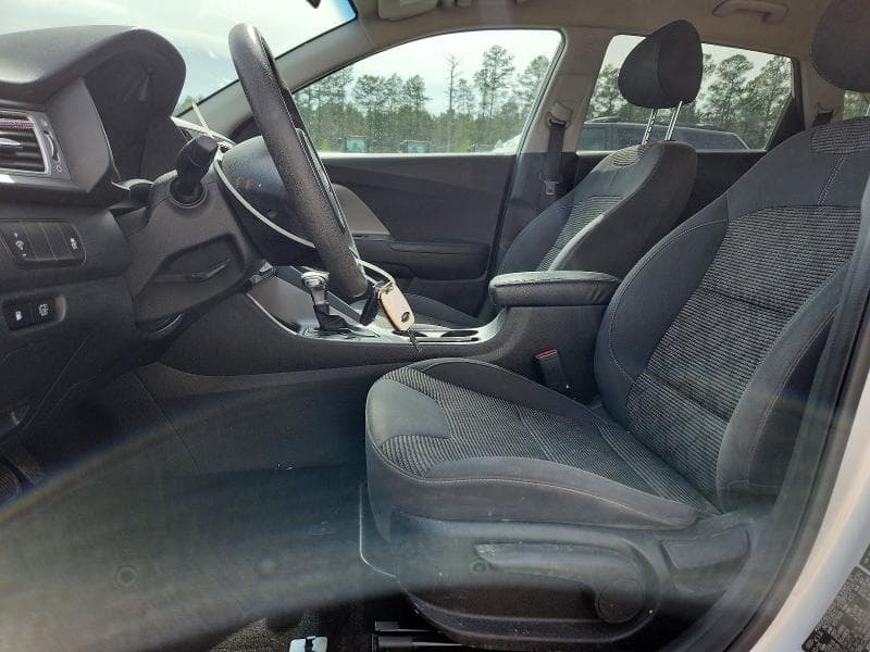 2017 KIA NIRO FE 7