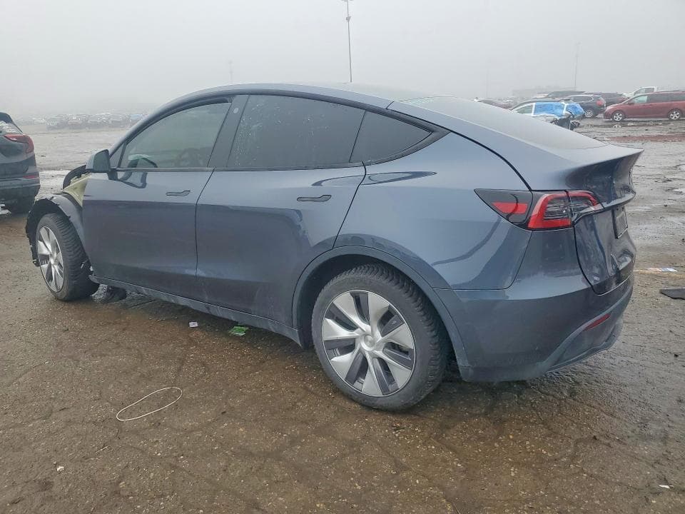 2023 TESLA MODEL Y 2