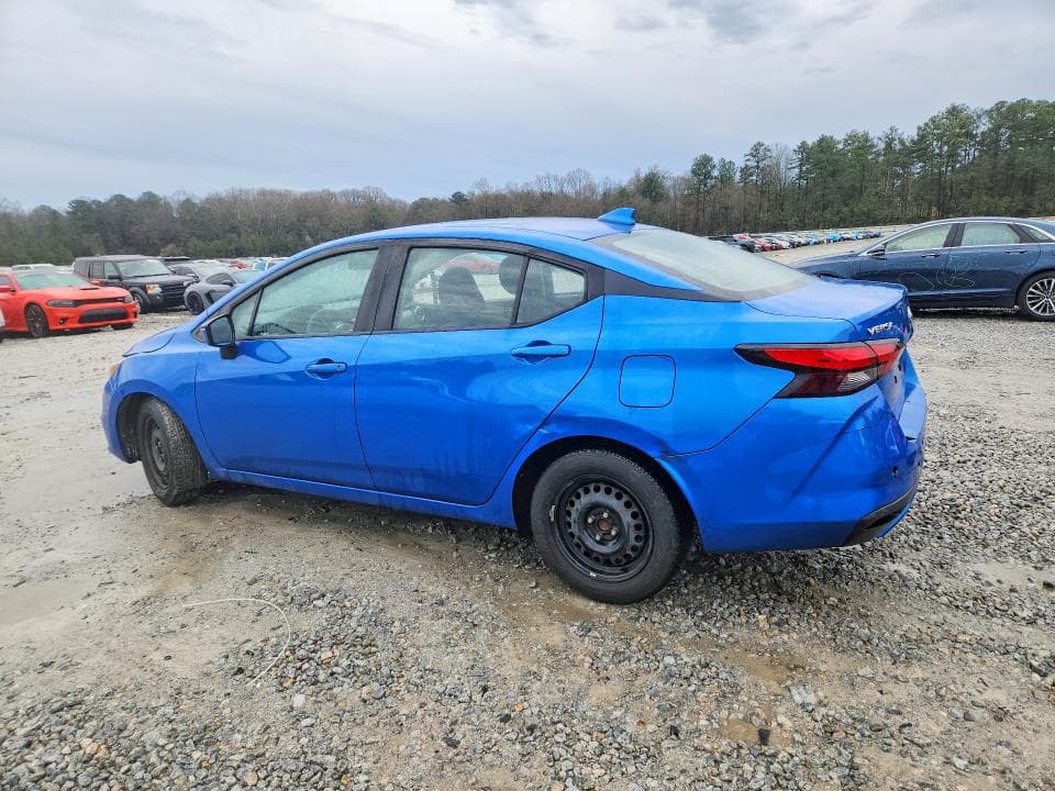 2020 NISSAN VERSA SV 2