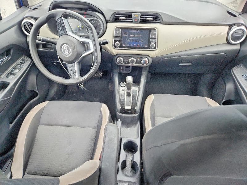 2020 NISSAN VERSA SV 8