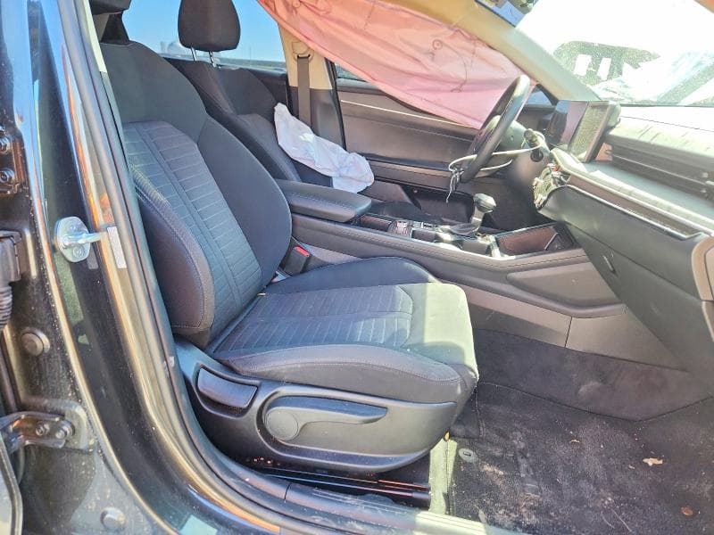 2025 KIA K5 LXS 7