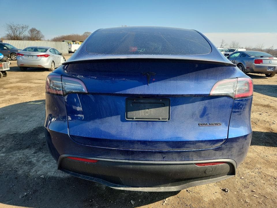 2020 TESLA MODEL Y 6
