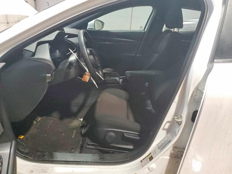 2025 MAZDA 3 SELECT SPORT 8