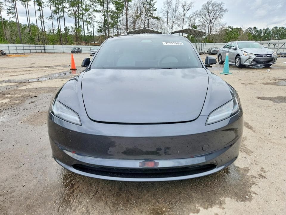 2025 TESLA MODEL 3 5
